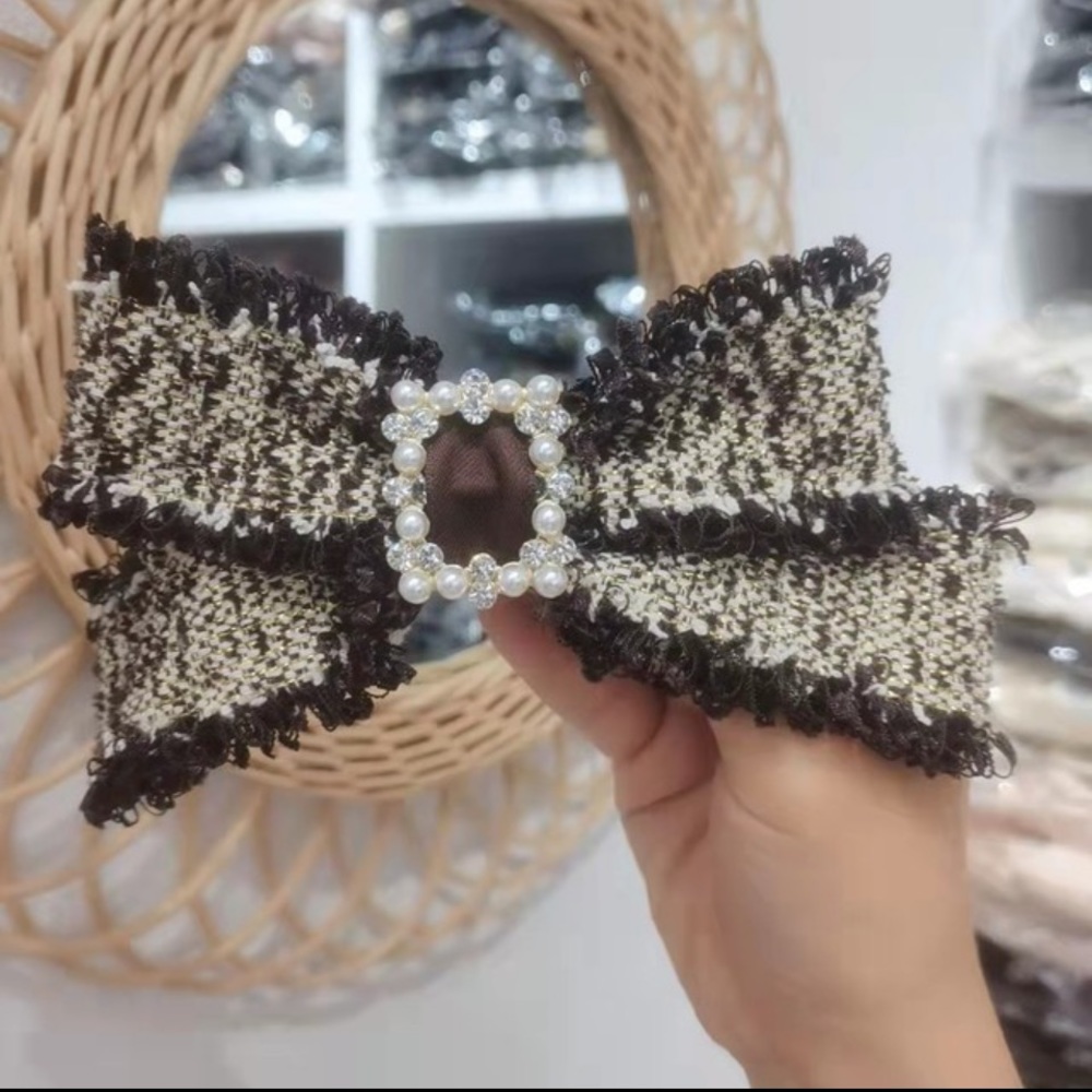 Tweed fabric vintage hair clip bow ✨✨
